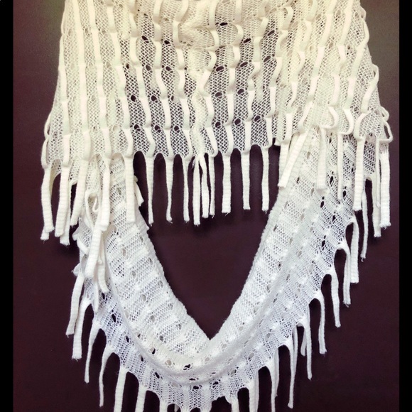 Infinity Scarf - Picture 5 of 7